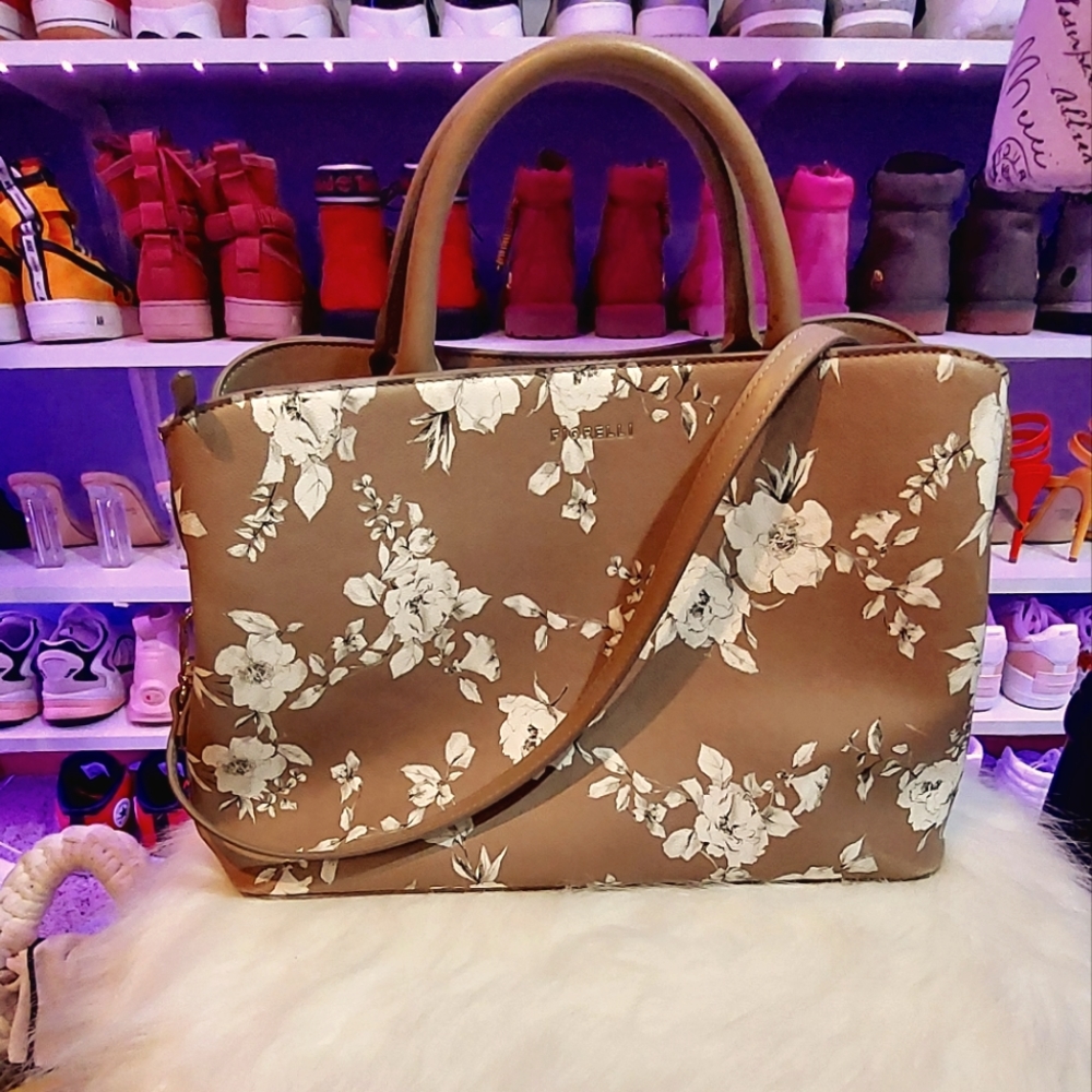 GIORGIO FIORELLI purse and satchel .